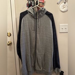 Men’s Airwalk full zip hoodie. Great condition